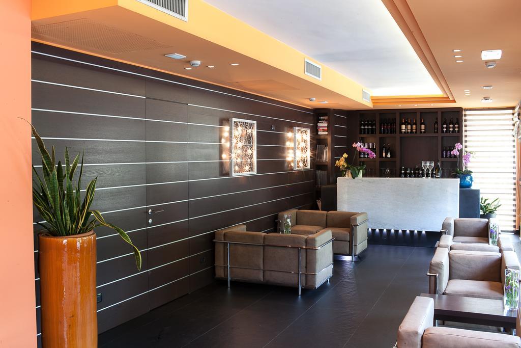 Hotel Aurora Sirmione Exterior photo
